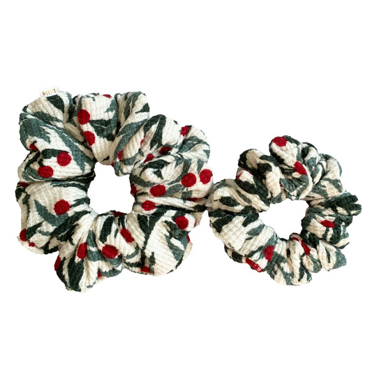 Winterberry Scrunchies