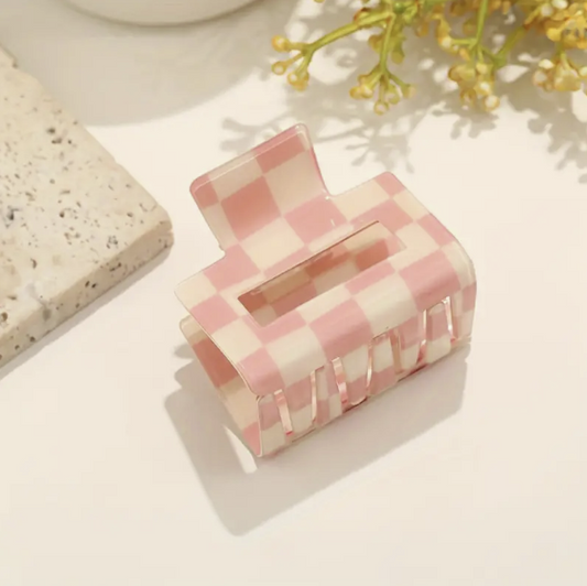 Checkered Claw Clip (Pink + White)